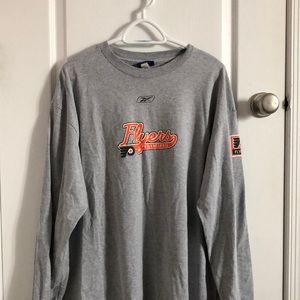 Gray Philadelphia Flyers Logn Sleeve T-shirt